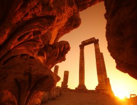 Tour della Giordania – L’alba del 2024 nel Wadi Rum